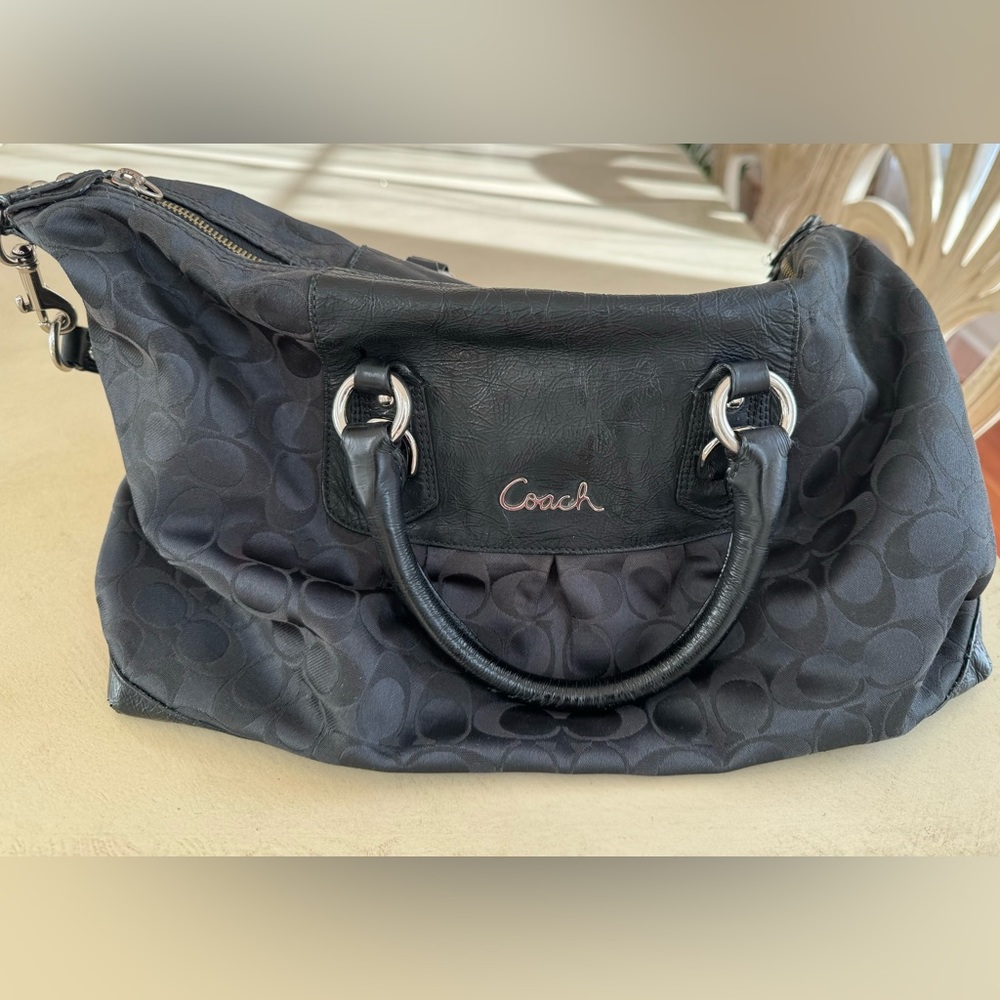 COACH ORIGINAL LEATHER BAG